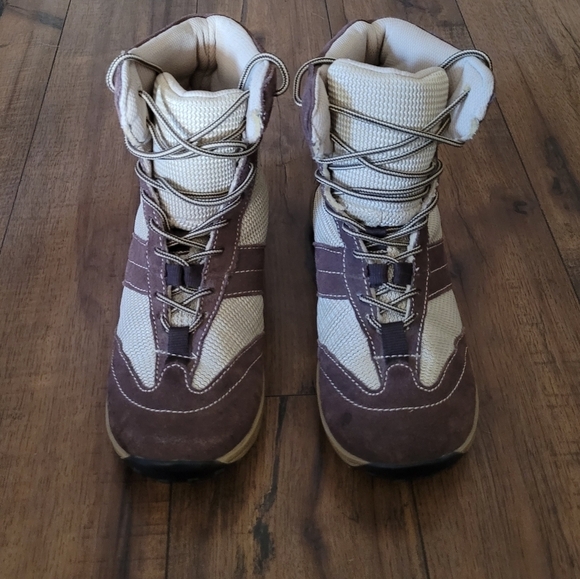 Vintage - Bee Fly High Top Suede & Knit Booties‎ - Picture 2 of 6